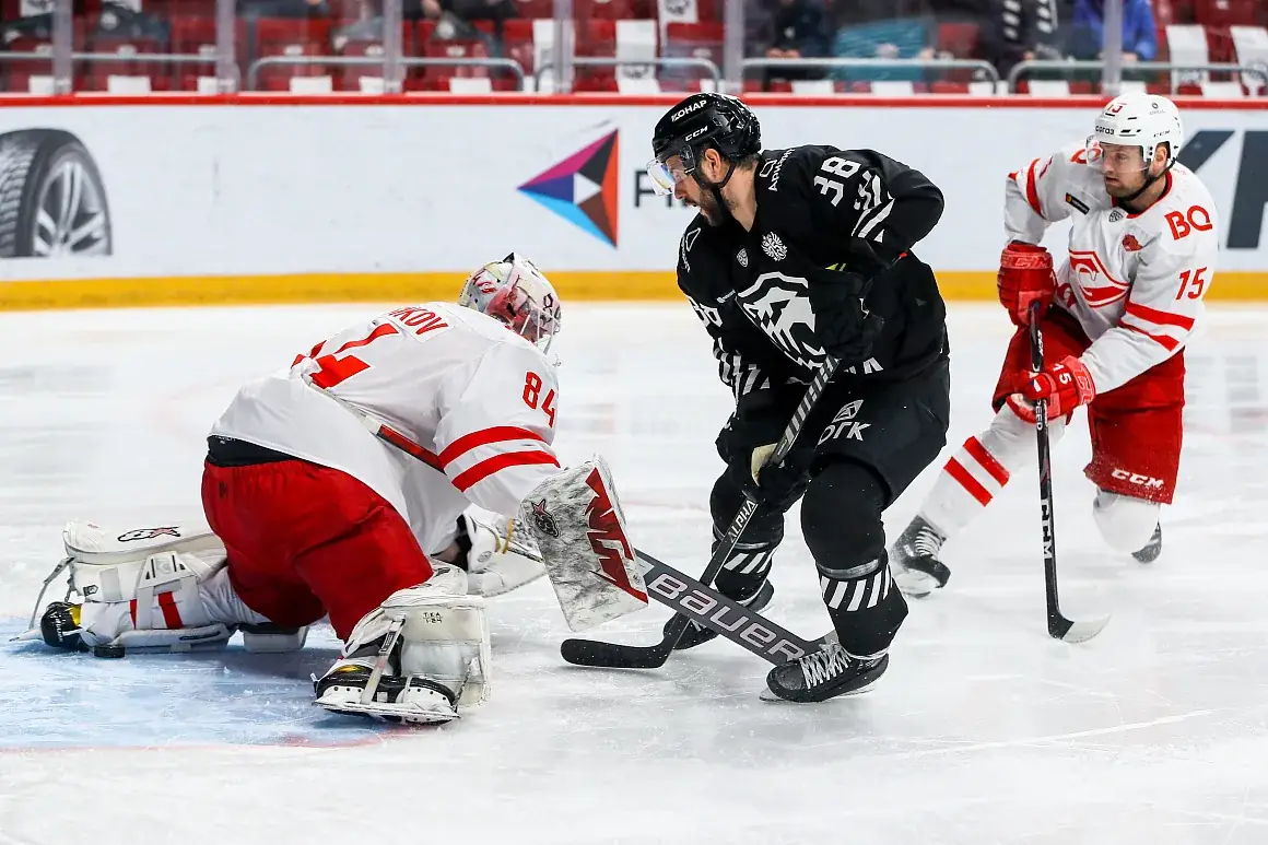 Spartak Traktor KHL rivalry