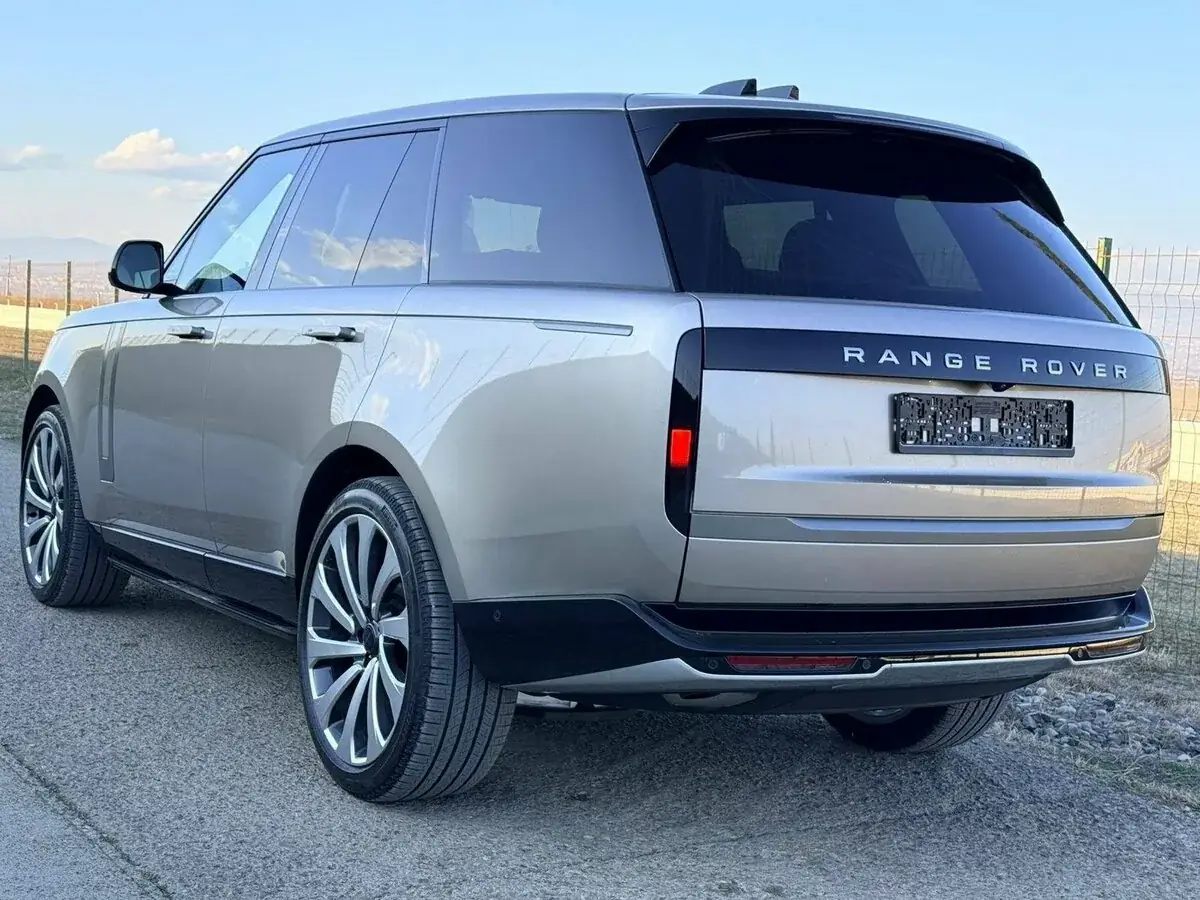 Range Rover GT electric SUV side profile 2026