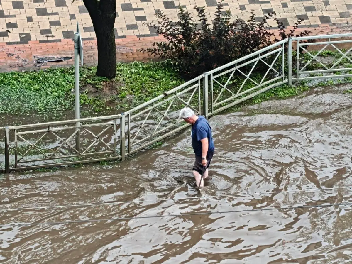 подтопление улиц Смоленск дождь