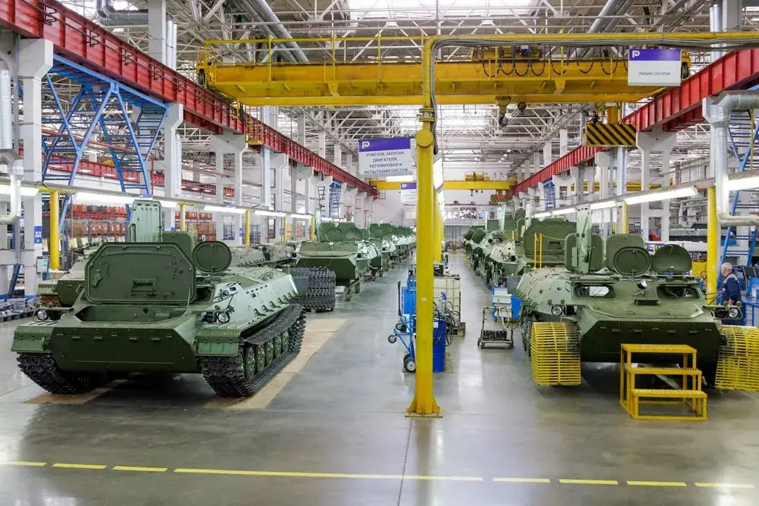 производство военной техники Россия ОПК 2026