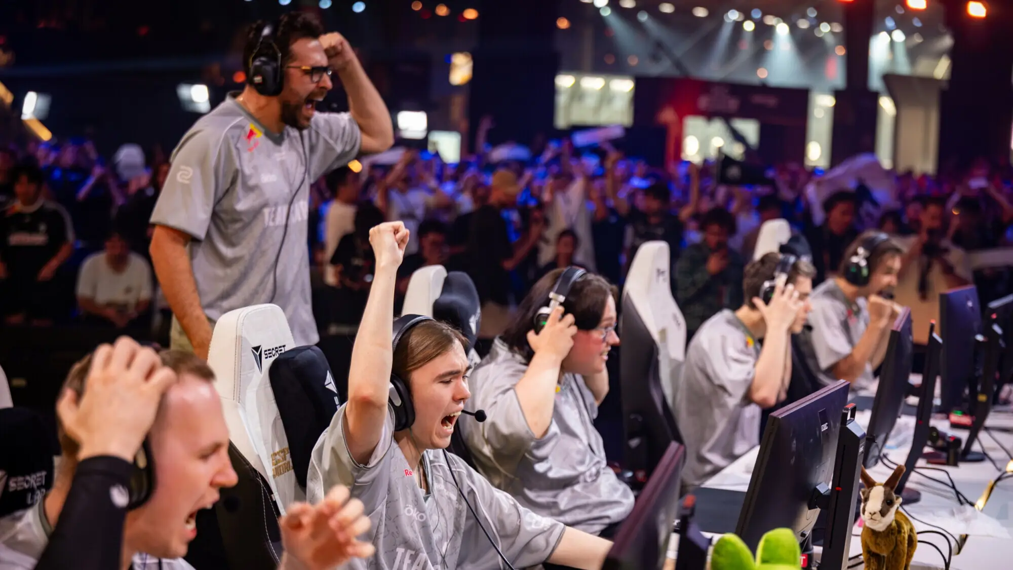 кубок Esports World Cup 2026 Париж киберспорт награждение