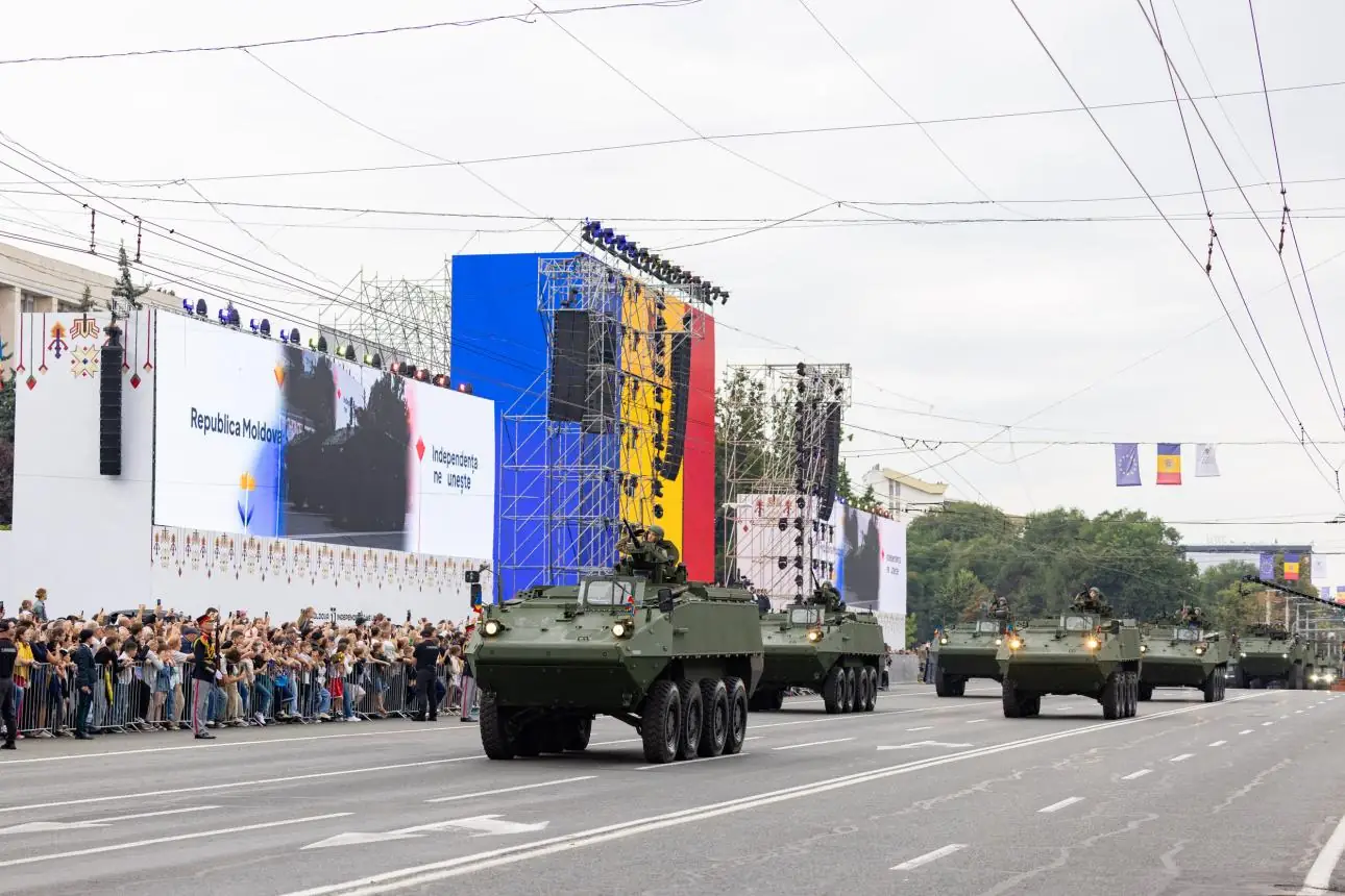 военная техника парад независимости Молдова