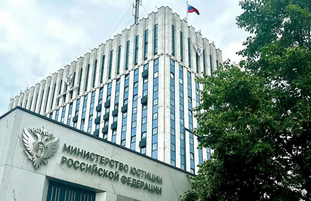 Минюст внес комика Александра Незлобина в реестр иноагентов: что это значит для его шоу из США.